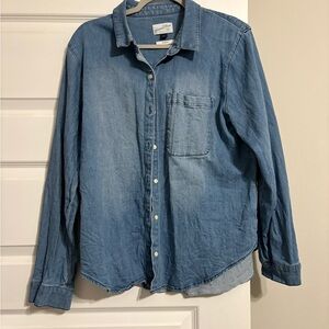 Universal Thread Denim Casual Button Down Shirt
